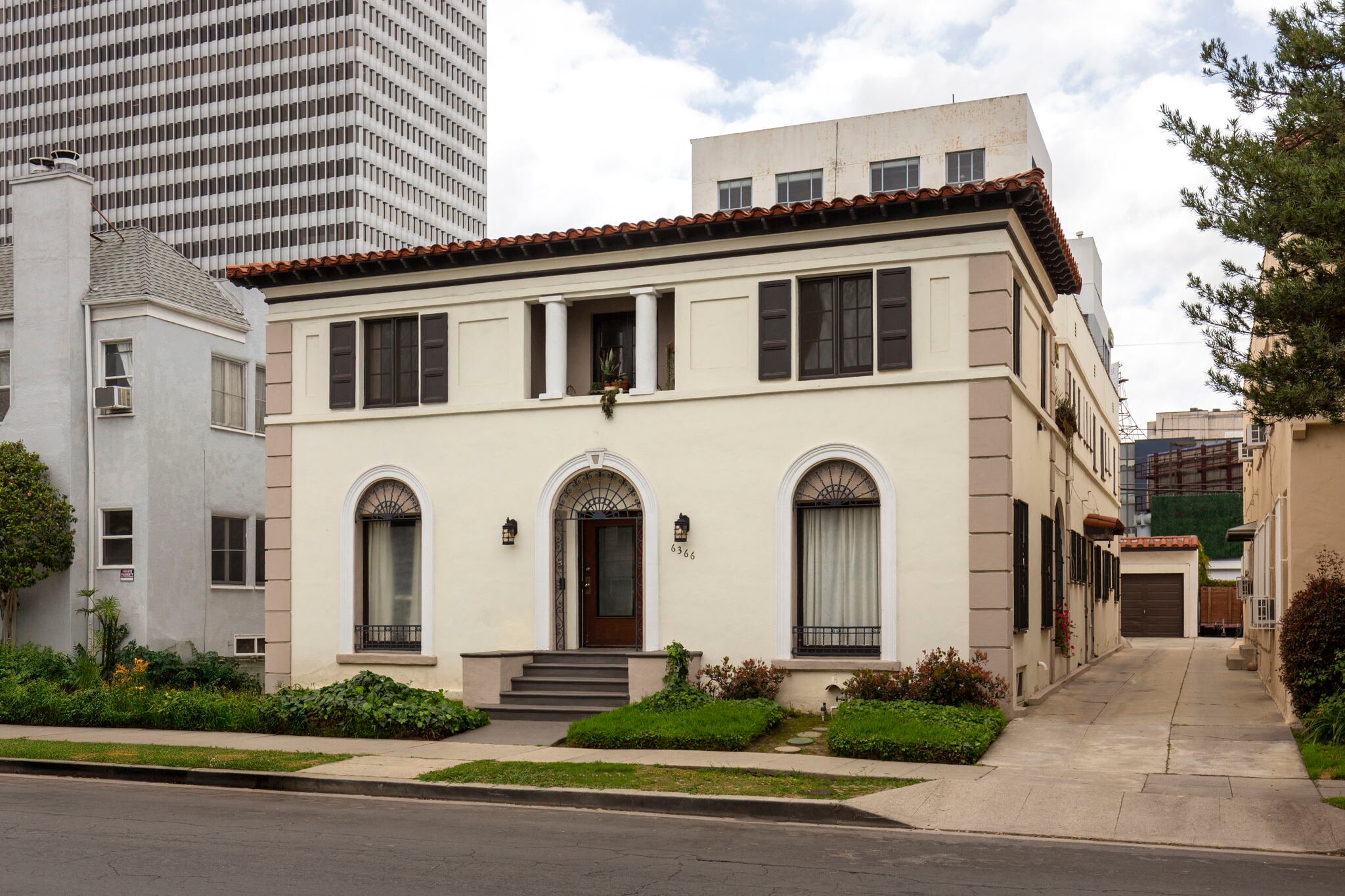 6366 Orange St, Los Angeles, CA for Sale