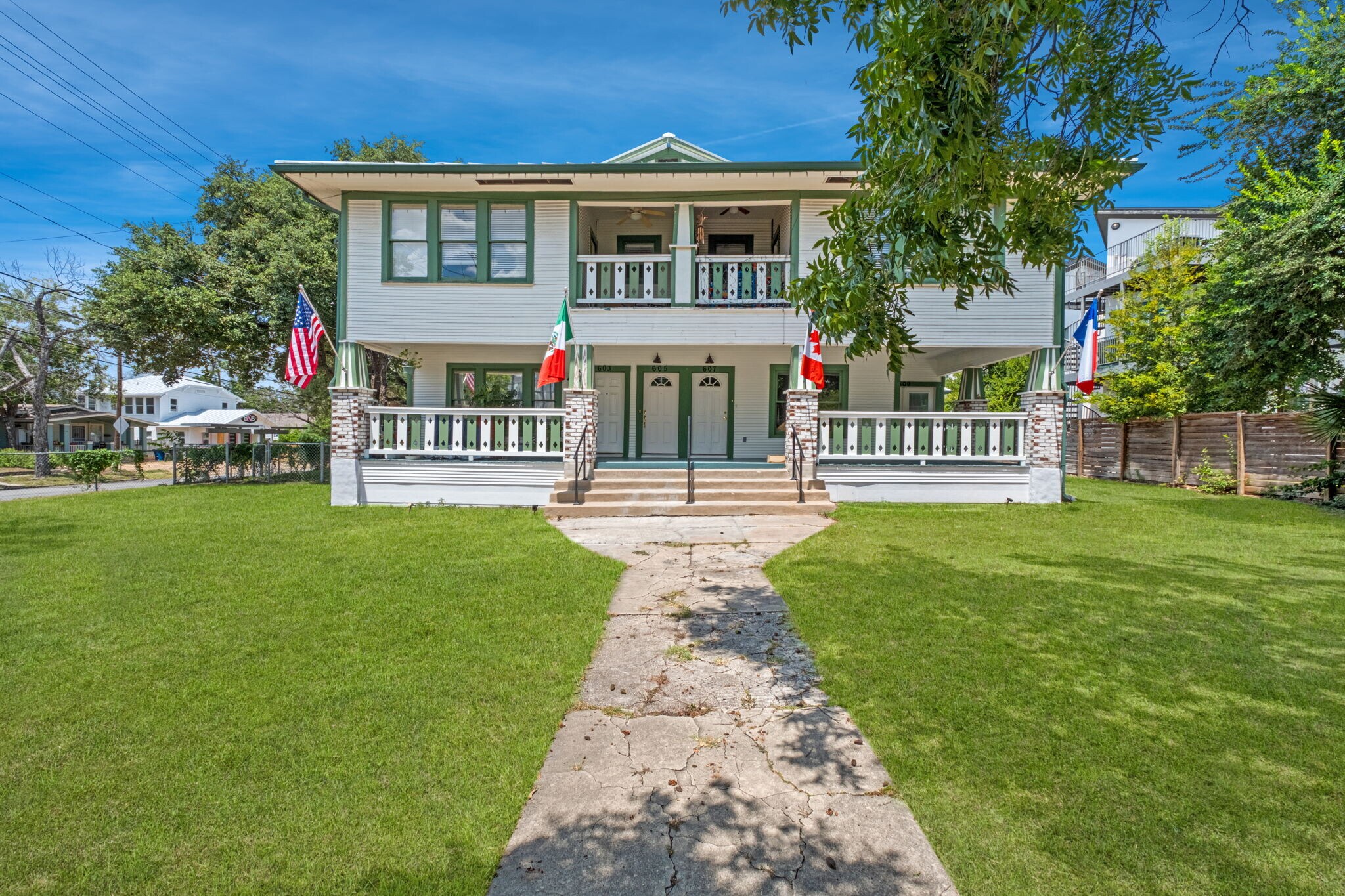 603 E Grayson St, San Antonio, TX for Sale