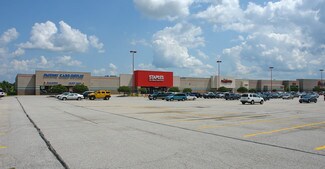 Davenport, IA Retail - 5236 Elmore Ave Davenport, IA Retail - 5236 Elmore Ave