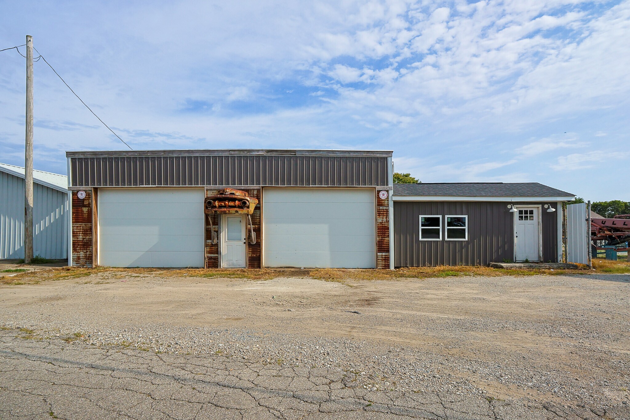 510 E Jackson St, Shelbyville, IN for Sale