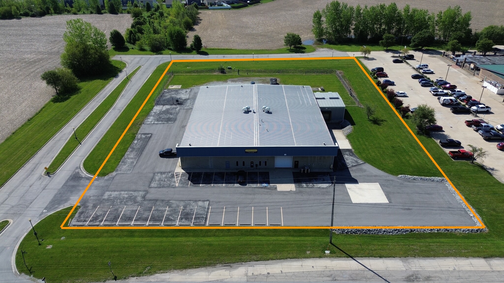 8252 S State Road 67, Pendleton, IN for Rent