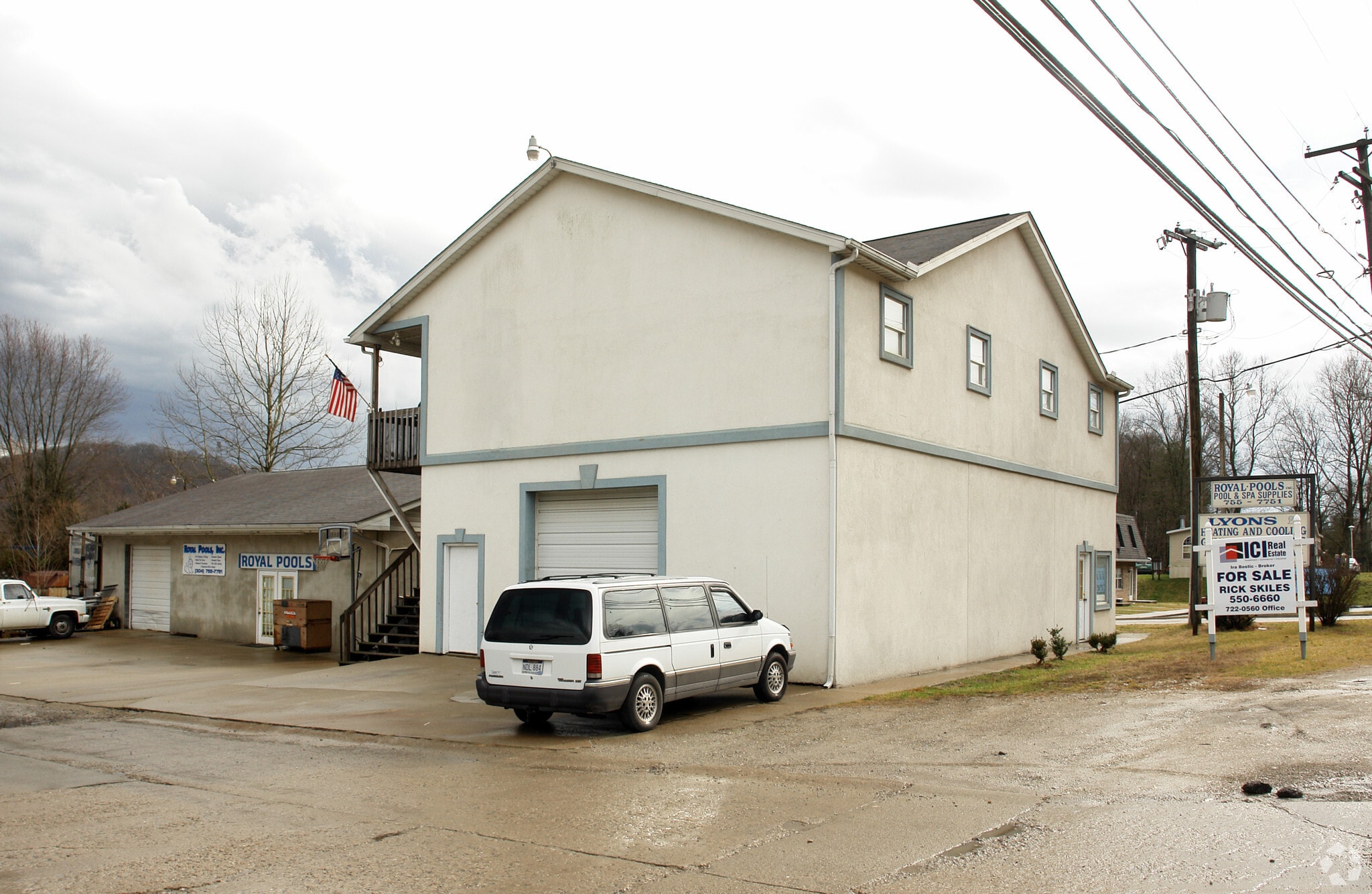7190 Winfield Rd, Winfield, WV for Rent