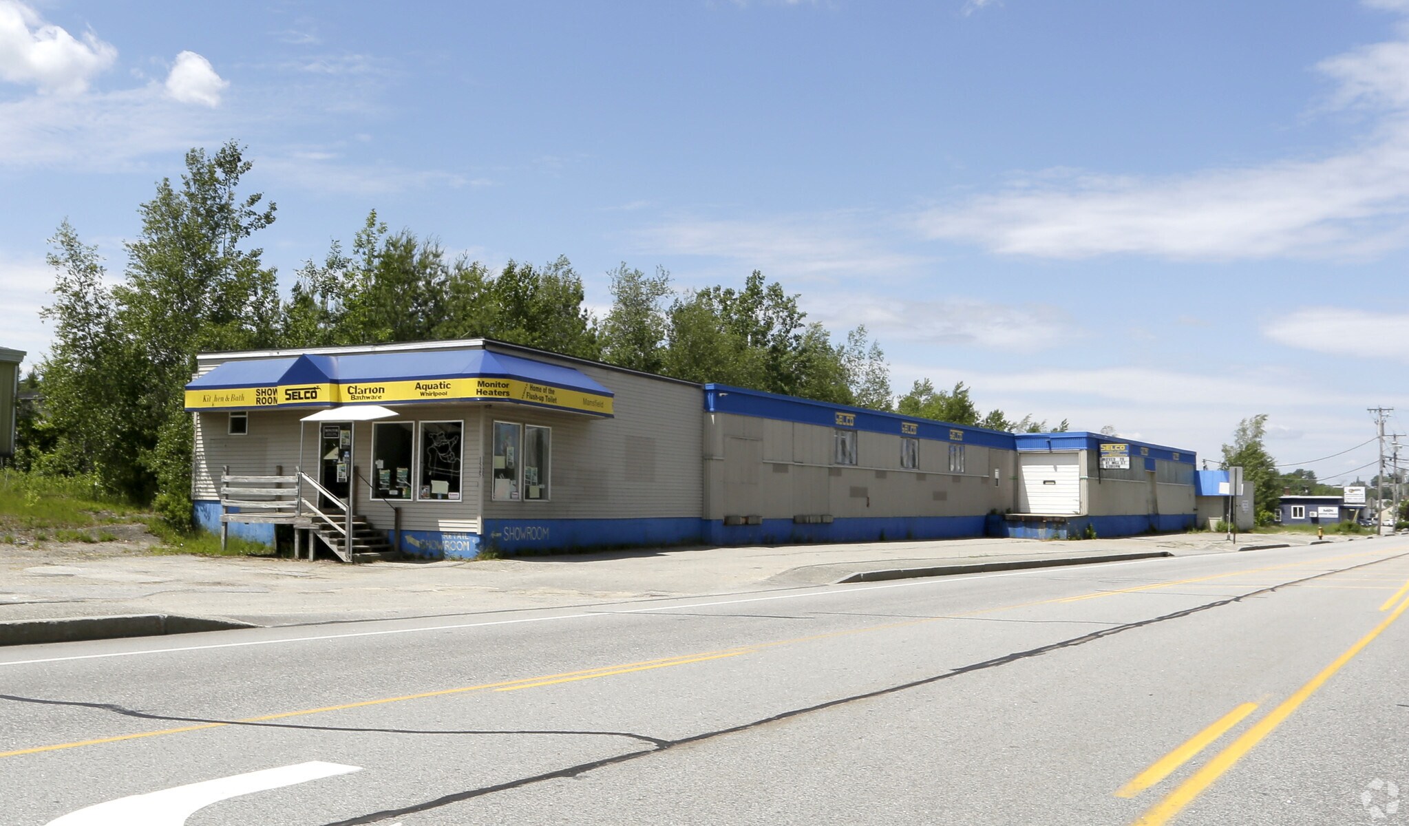1525 Lisbon St, Lewiston, ME for Rent