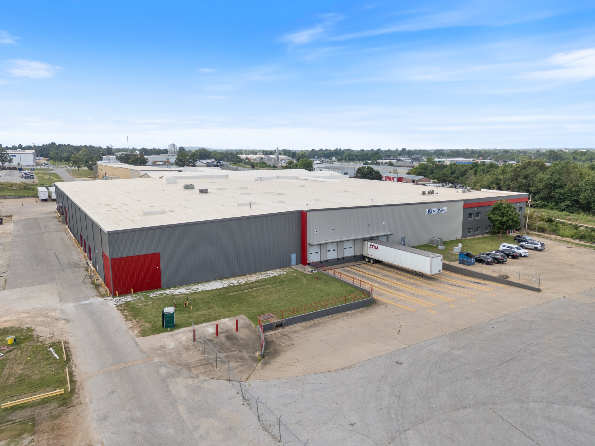400-402 W New Hope Rd, Rogers, AR for Rent