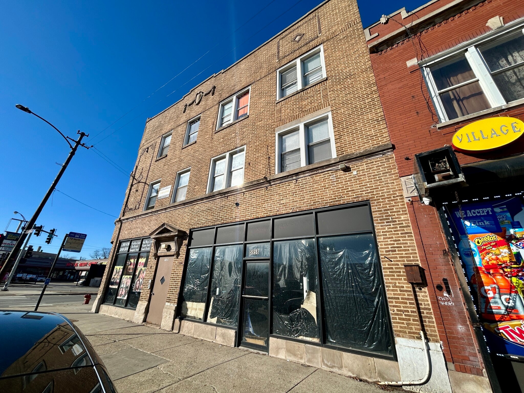 5960 W North Ave, Chicago, IL for Rent