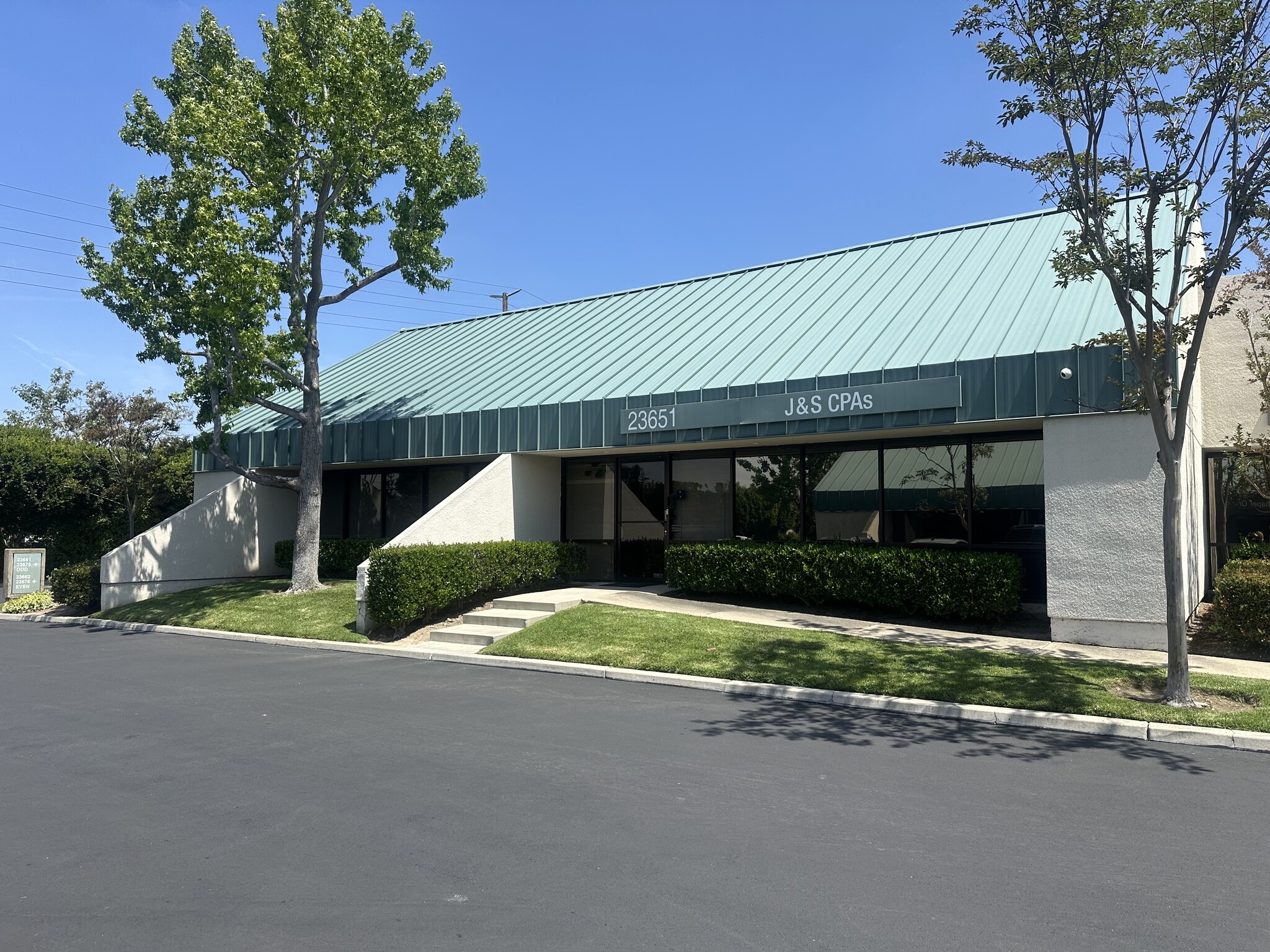 23661 Birchert Drive Dr, Lake Forest, CA for Sale