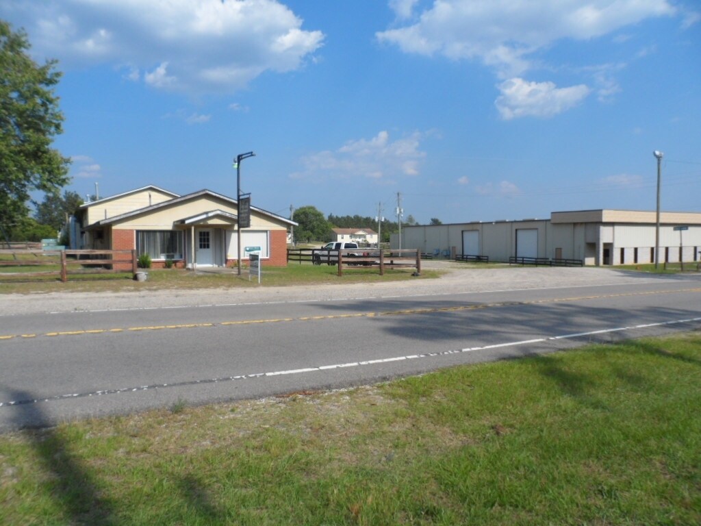 14099 US Highway 15 501, Aberdeen, NC for Rent