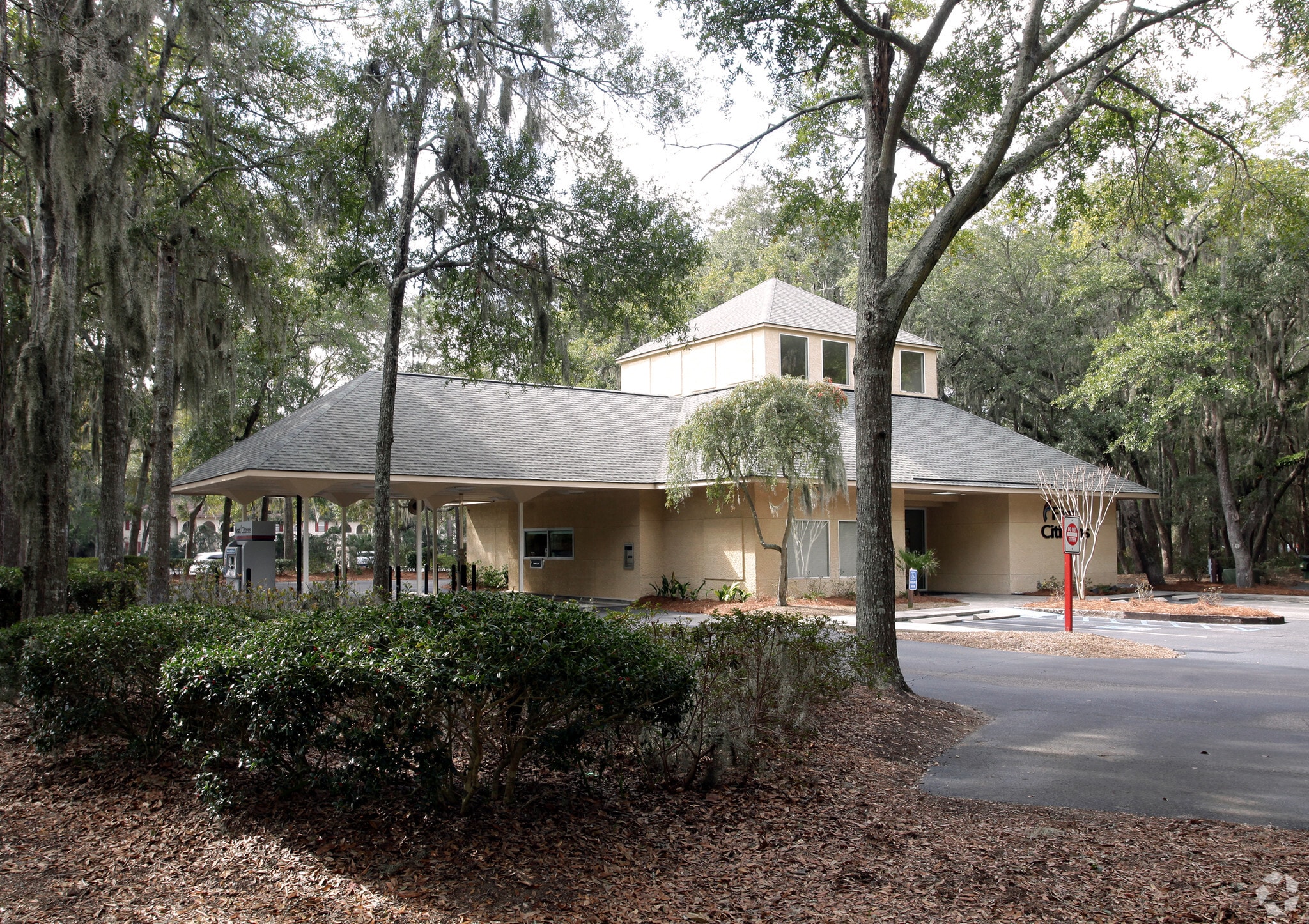 2 Northridge Dr, Hilton Head Island, SC for Sale