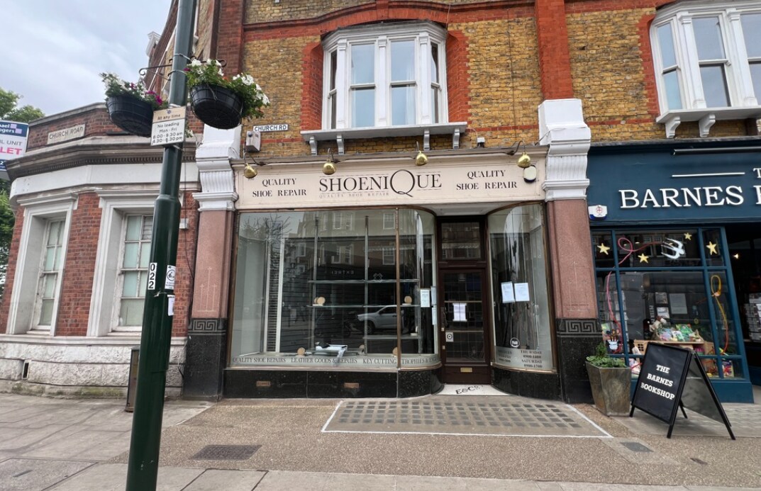100 Church Rd, London, LND for Rent