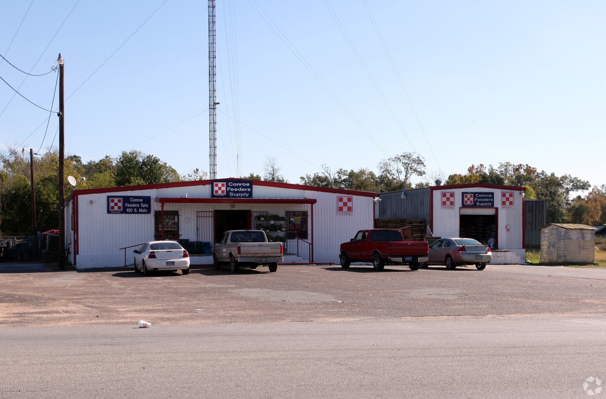 100 S Main St, Conroe, TX for Sale