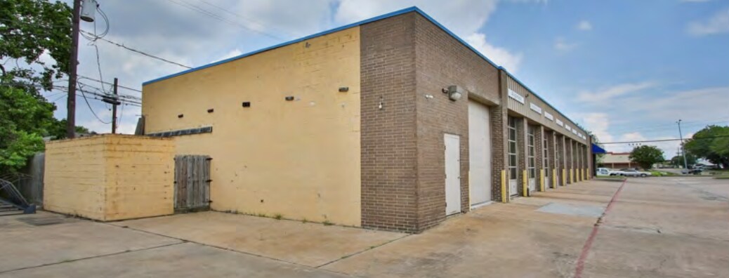 4840 Center St, Deer Park, TX for Sale