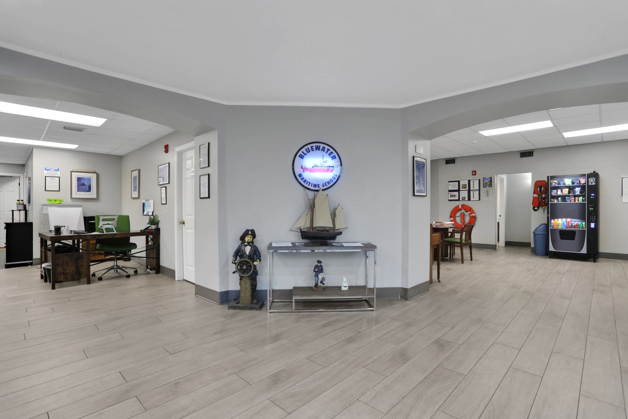 3787 Old Middleburg Rd, Jacksonville, FL for Sale