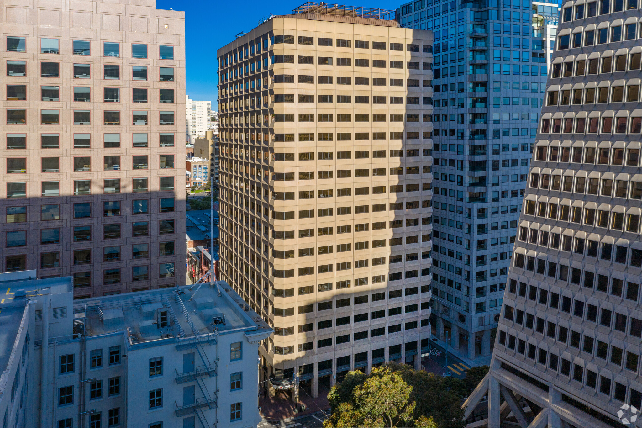 601 Montgomery St, San Francisco, CA for Rent