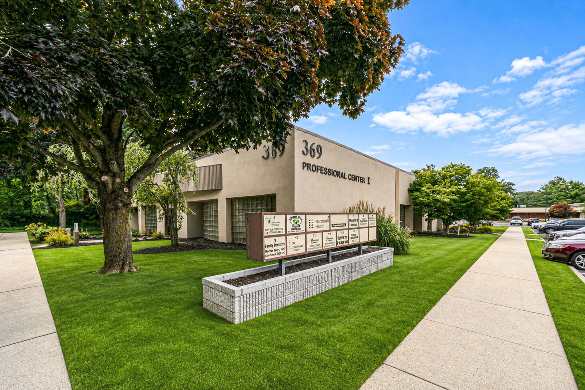 369 E Main St, East Islip, NY for Sale
