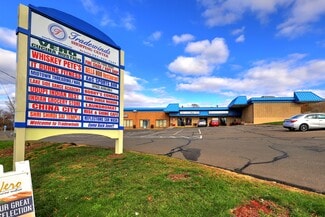Middletown, CT Retail - 749 Saybrook Rd