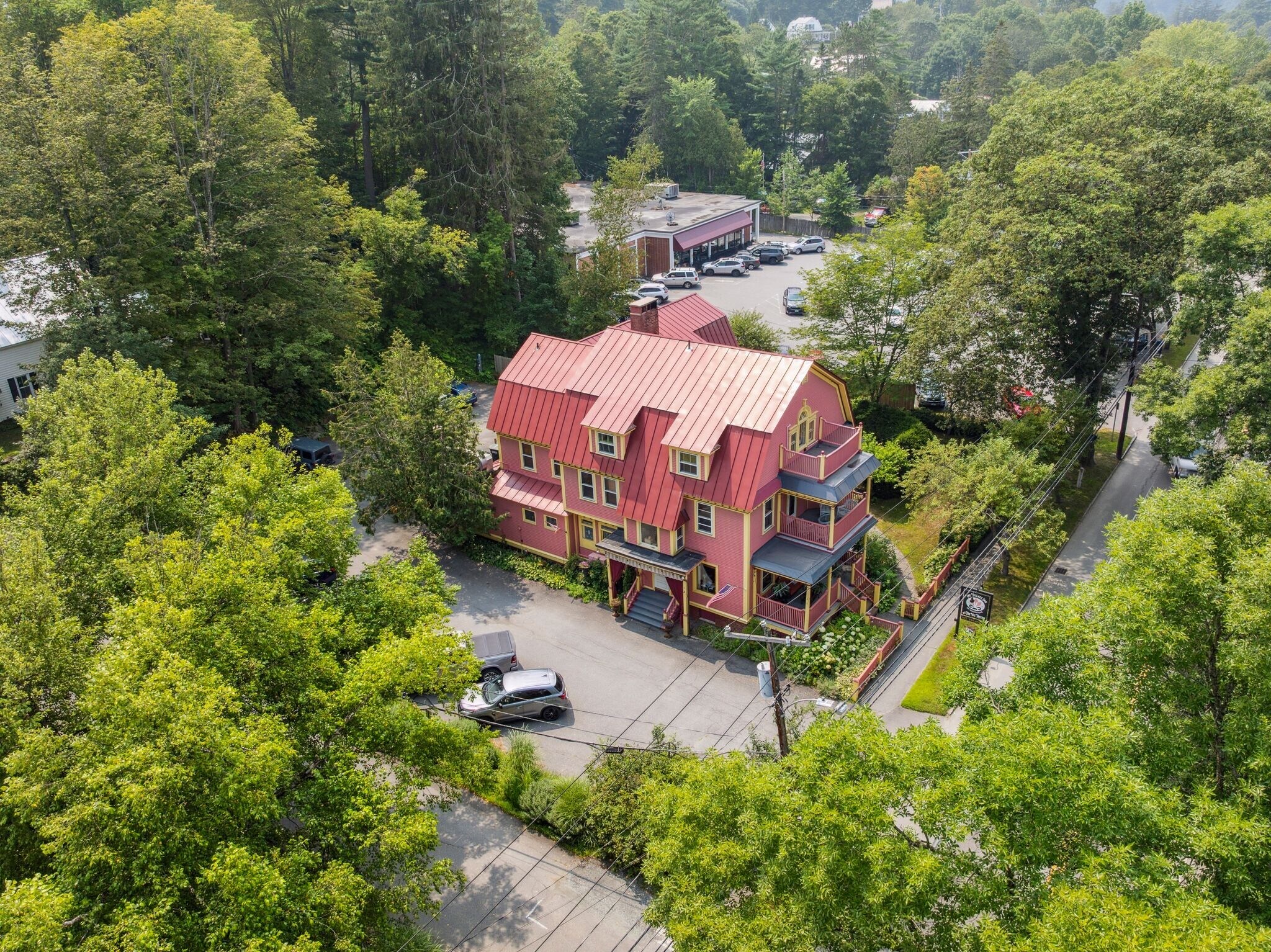 41 Pleasant St, Woodstock, VT for Sale