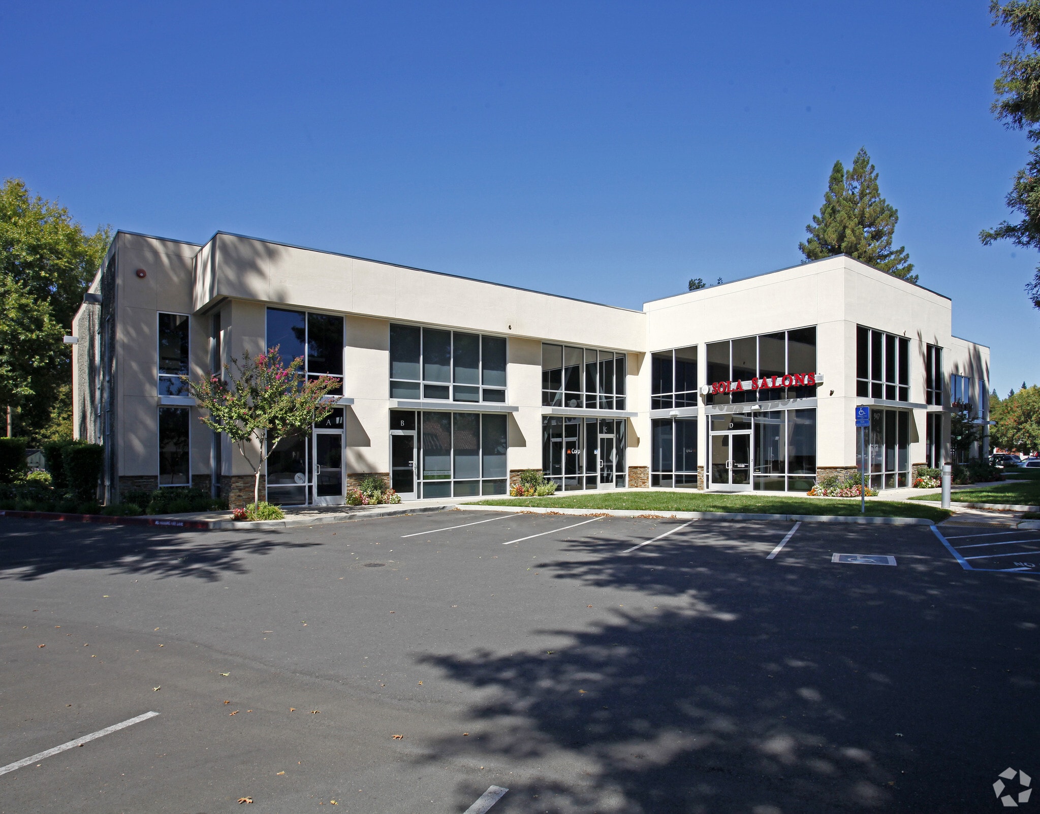 947 Enterprise Dr, Sacramento, CA for Sale