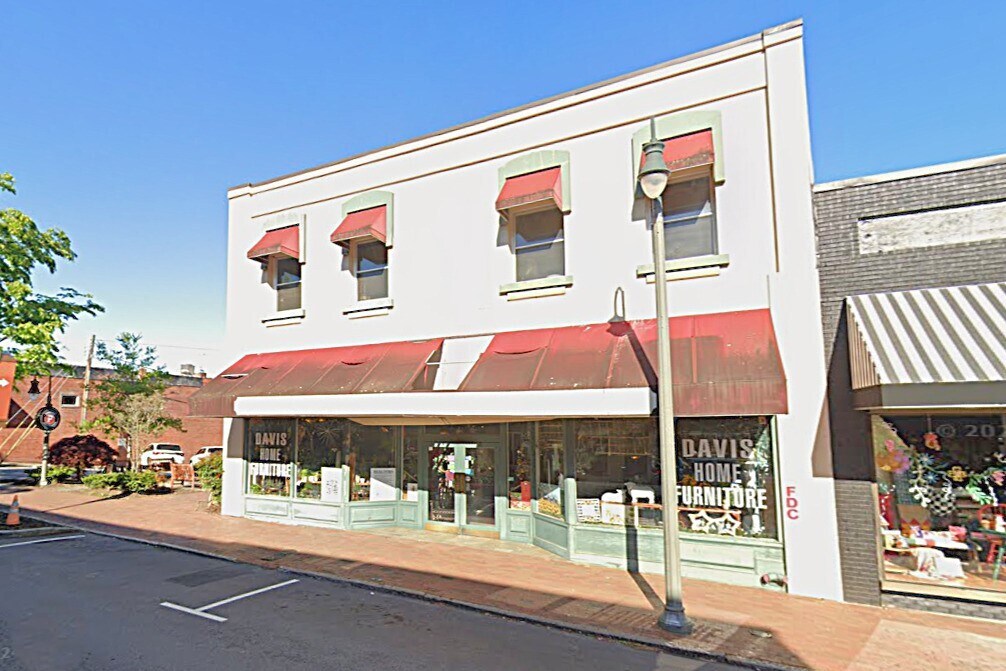 93 N Main St, Waynesville, NC for Sale