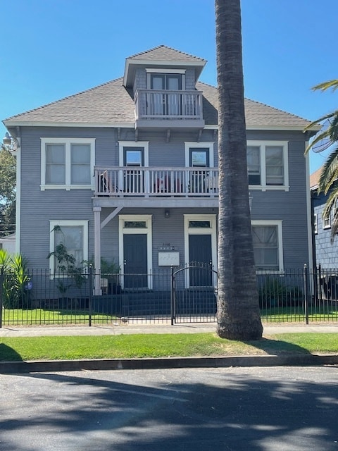 3106 1st Ave, Sacramento, CA for Sale