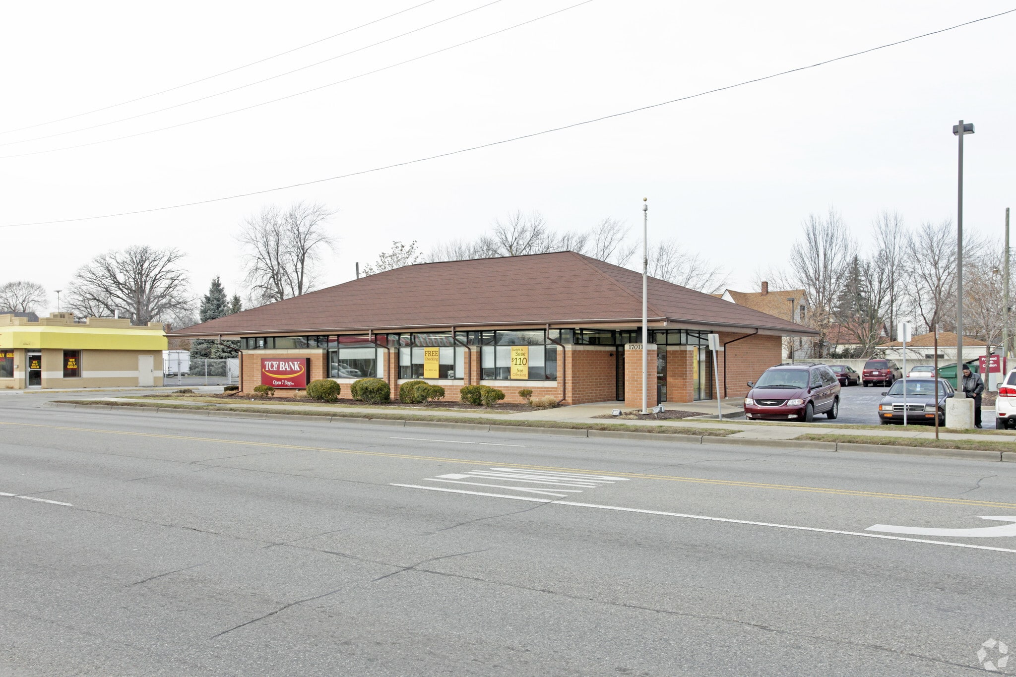 17011 E Nine Mile Rd, Eastpointe, MI for Sale