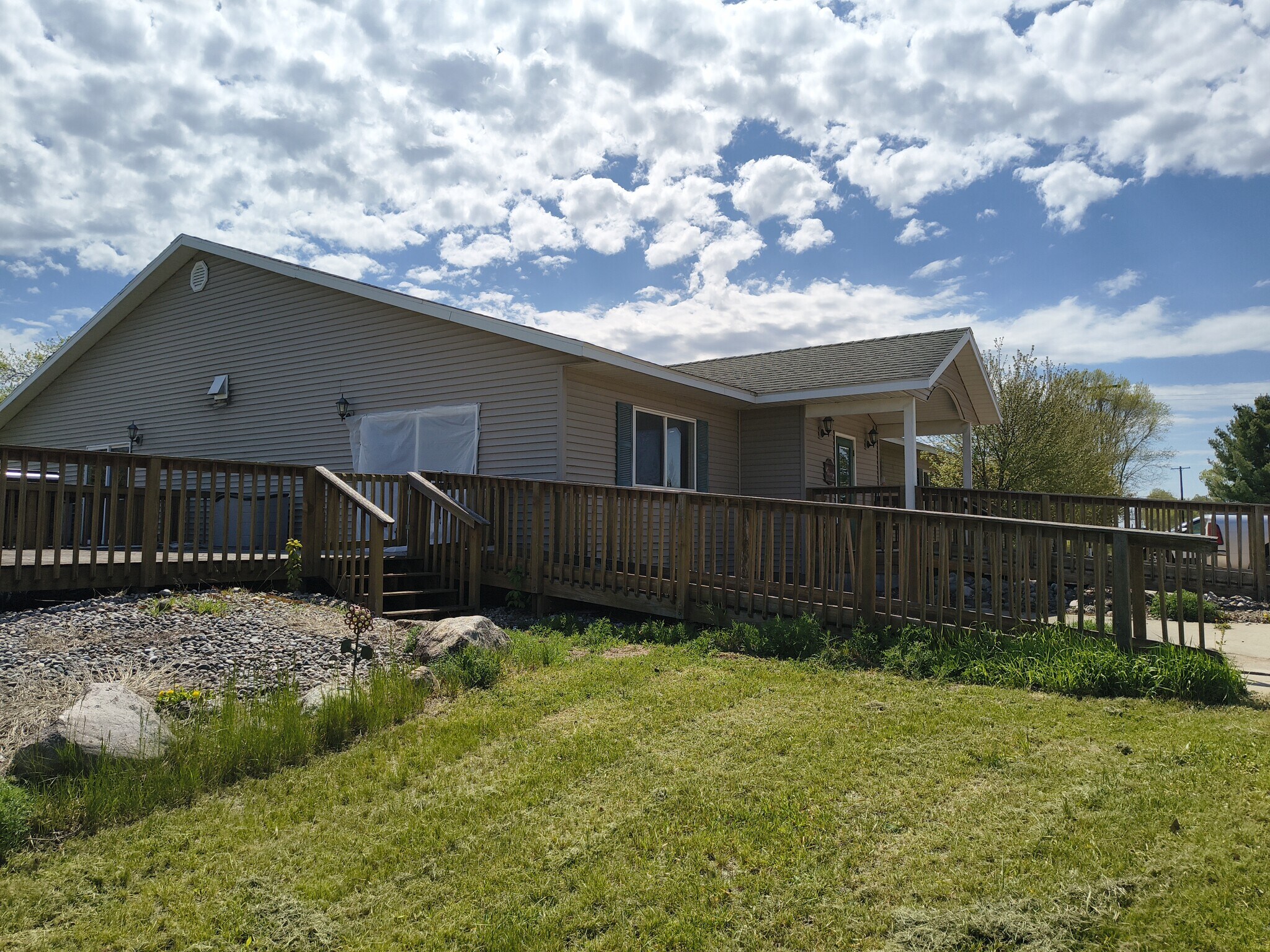 2246 Cemetery Rd, Gladwin, MI for Sale