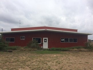 Eagle Lake, TX Warehouse - 204 Glen Flora Rd