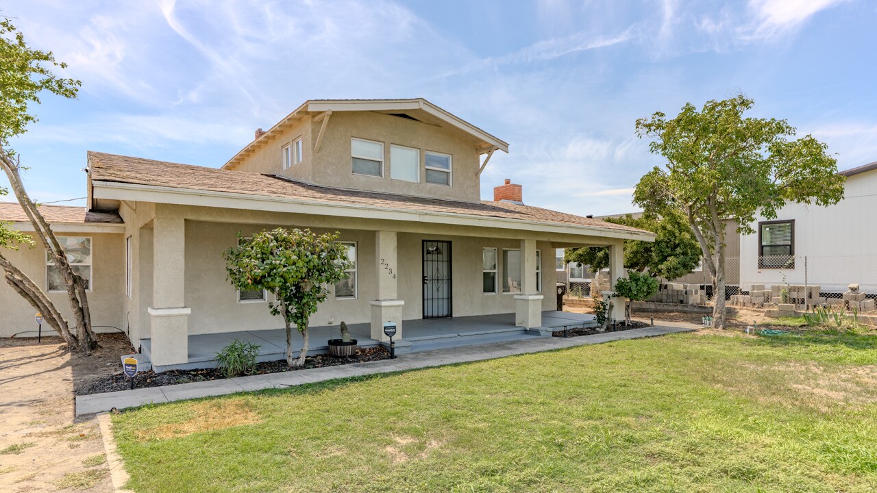 2234 E Yosemite Ave, Manteca, CA for Rent