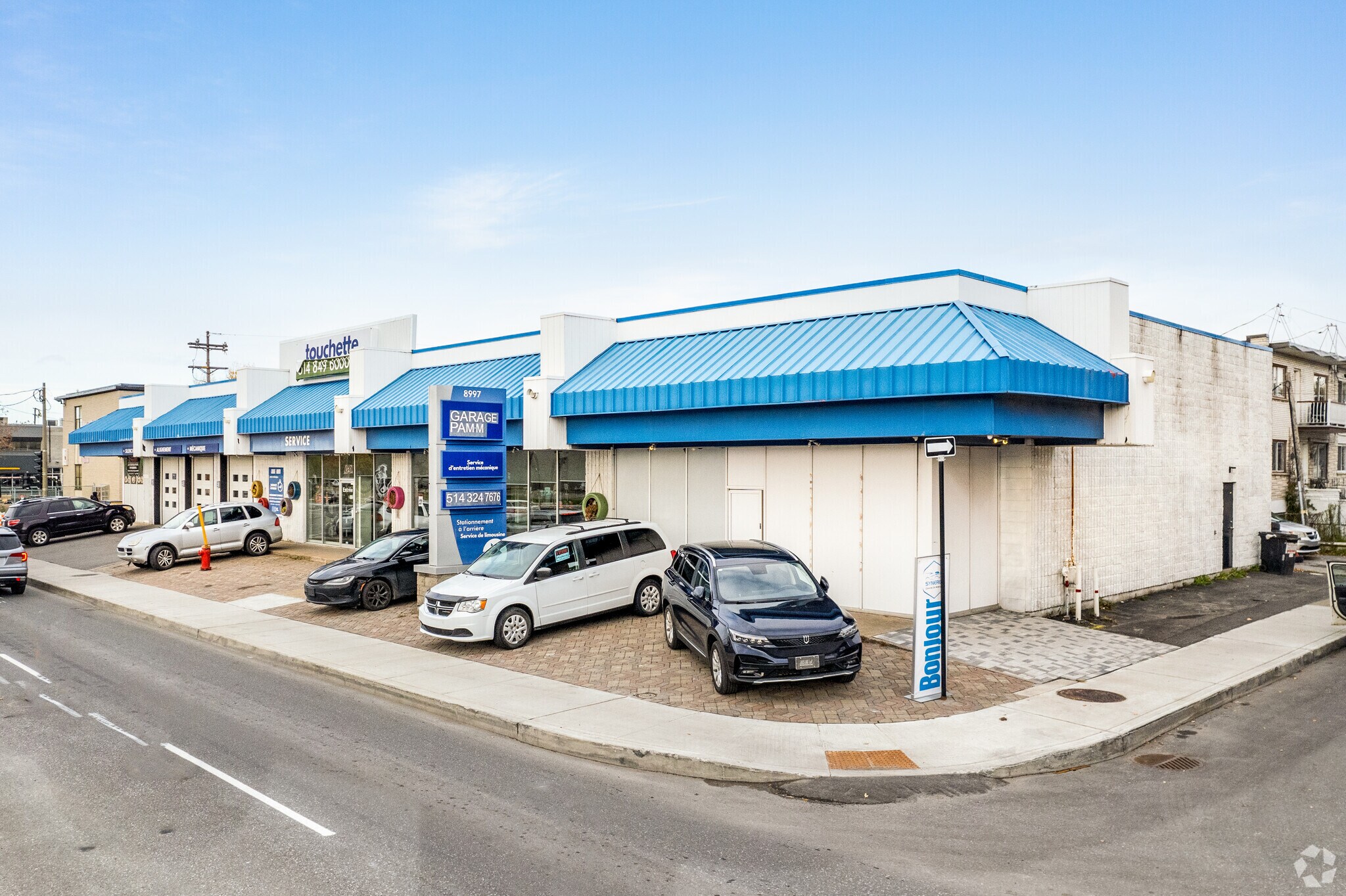 8985-8997 Boul Pie-IX, Montréal, QC for Sale