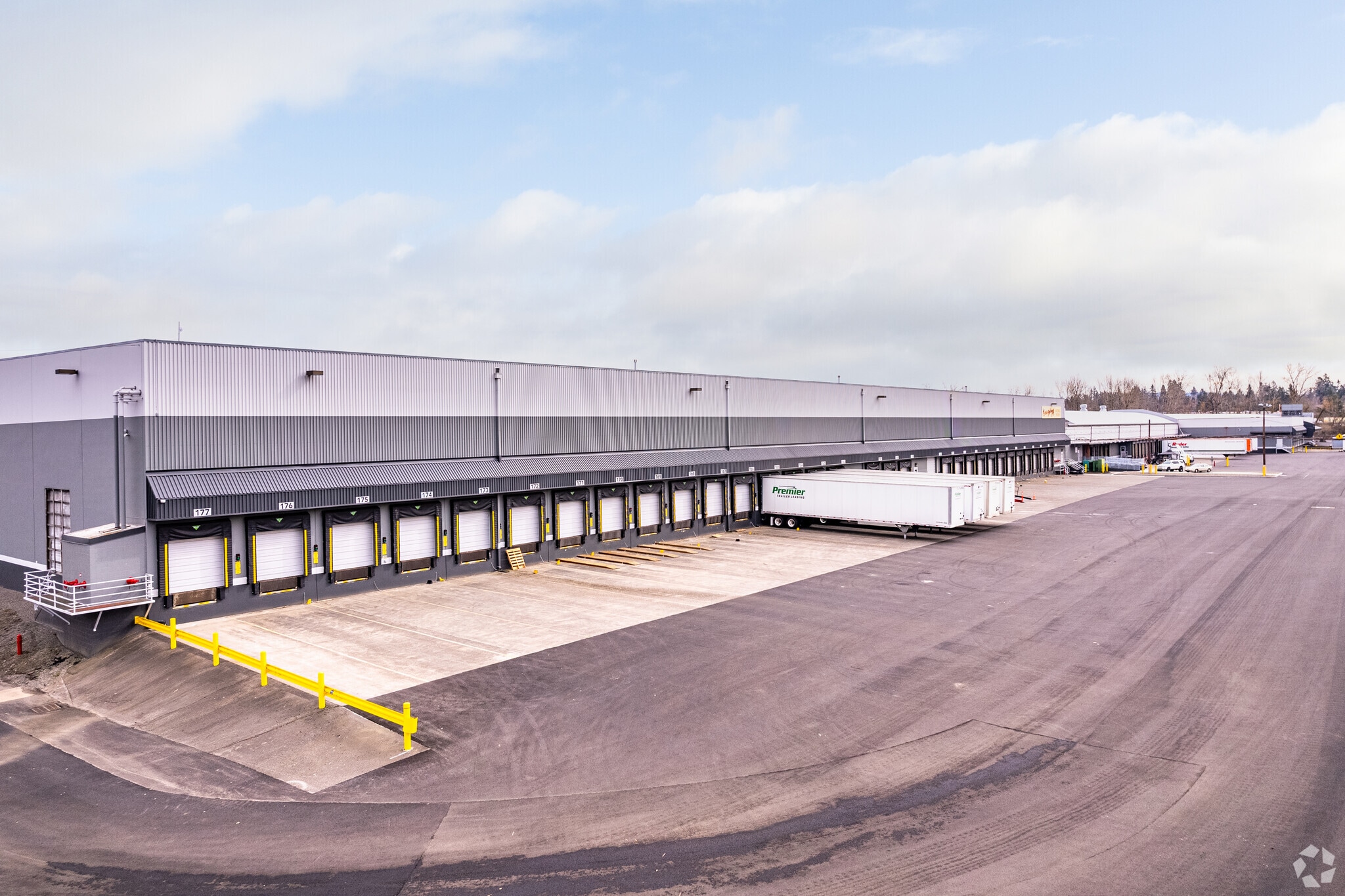 6433 SE Lake Rd, Portland, OR for Rent