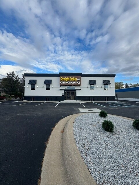 3133 Union Lake Rd, Commerce Township, MI for Rent