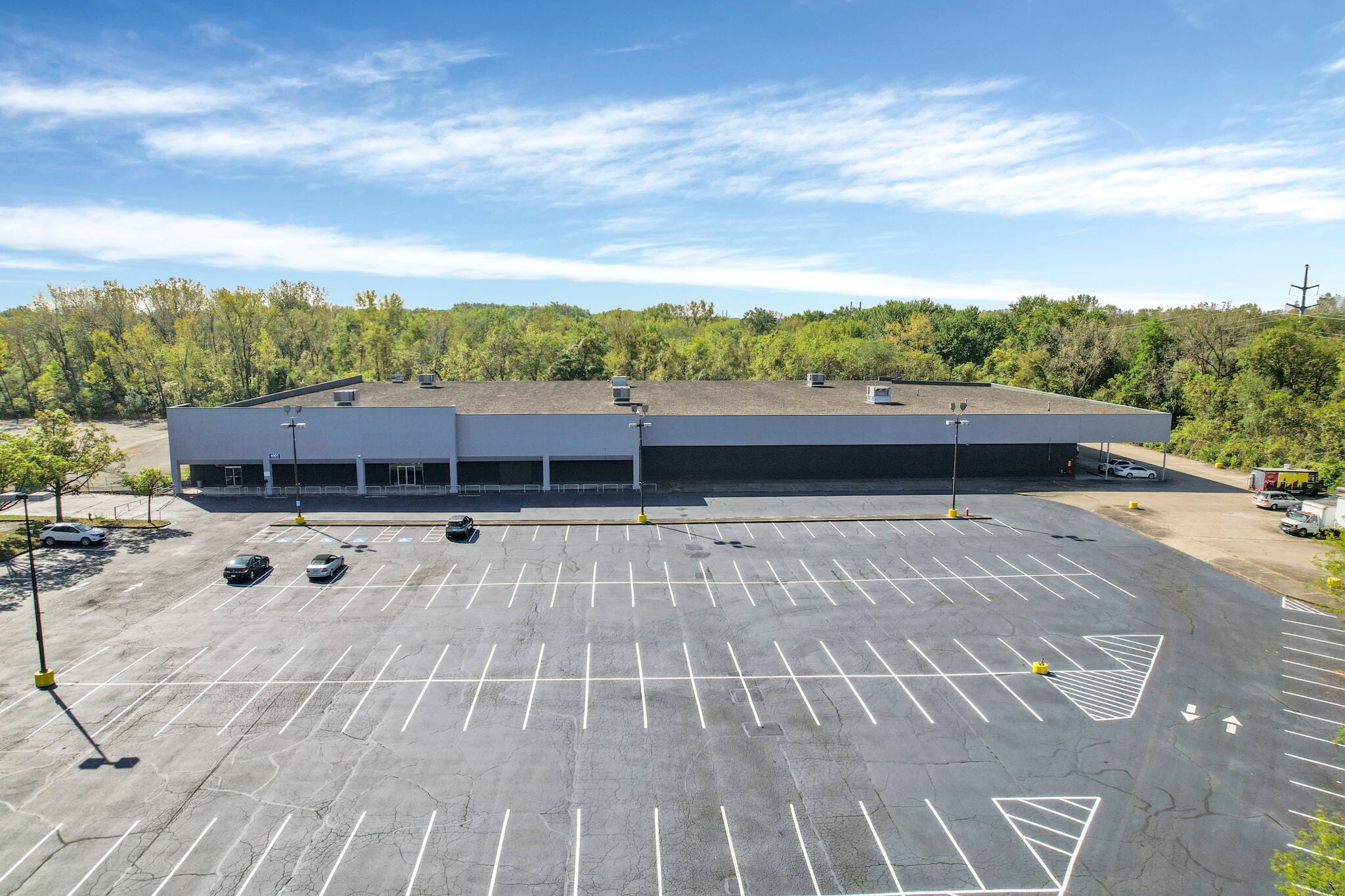 4001 Refugee Rd, Columbus, OH for Rent