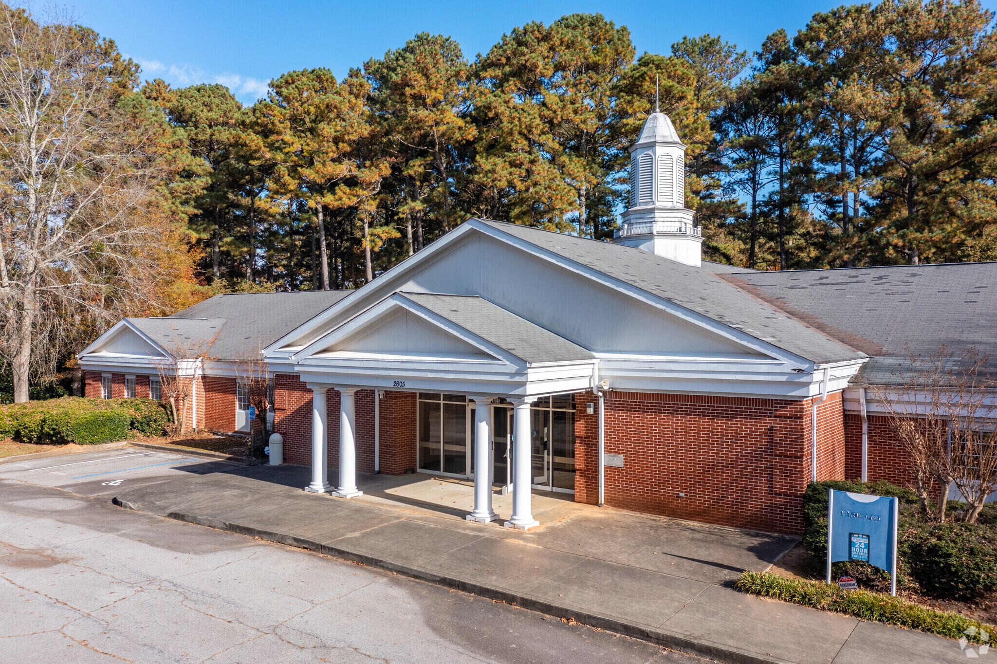 2605 Ben Hill Rd East Point, GA 30344 Specialty Property for Lease on