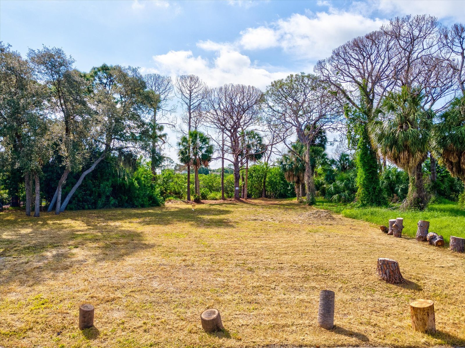 LOT 10 Seabreeze Drive Dr, Tarpon Springs, FL for Sale