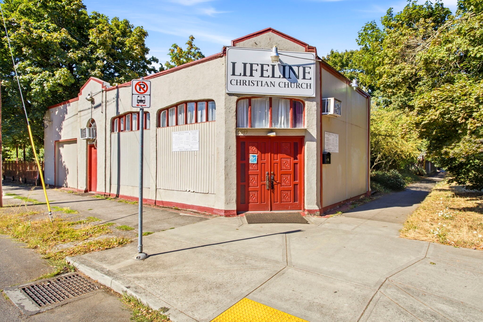 5949 N Albina Ave, Portland, OR for Sale