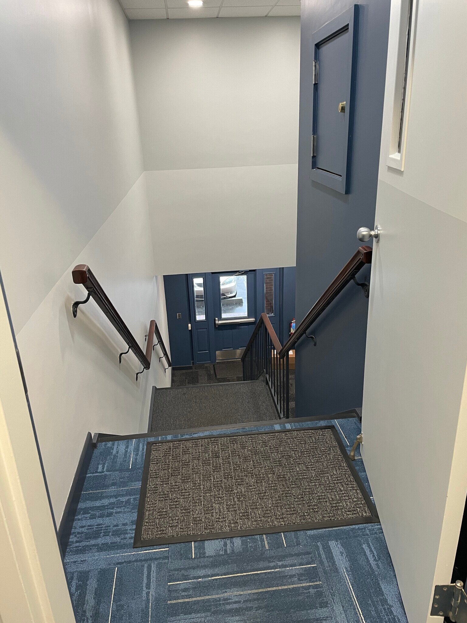 277 Linden St Wellesley, MA 02482 Office Property for Lease on