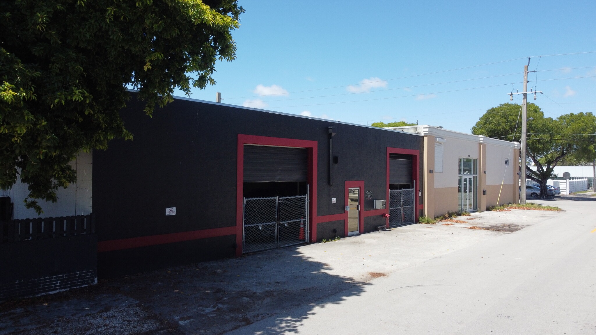 1950 Grant St, Hollywood, FL for Rent