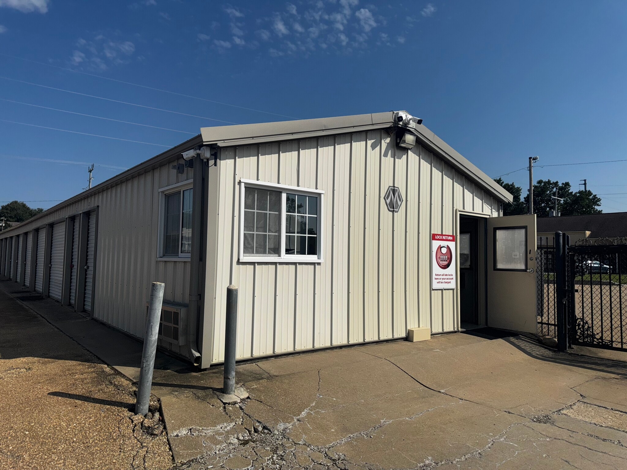 235 SW Gage Blvd, Topeka, KS for Rent