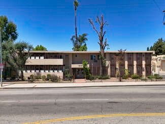 Northridge, CA Apartments - 8615 Balboa Blvd