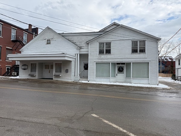 4 South St, Bristol, VT for Sale