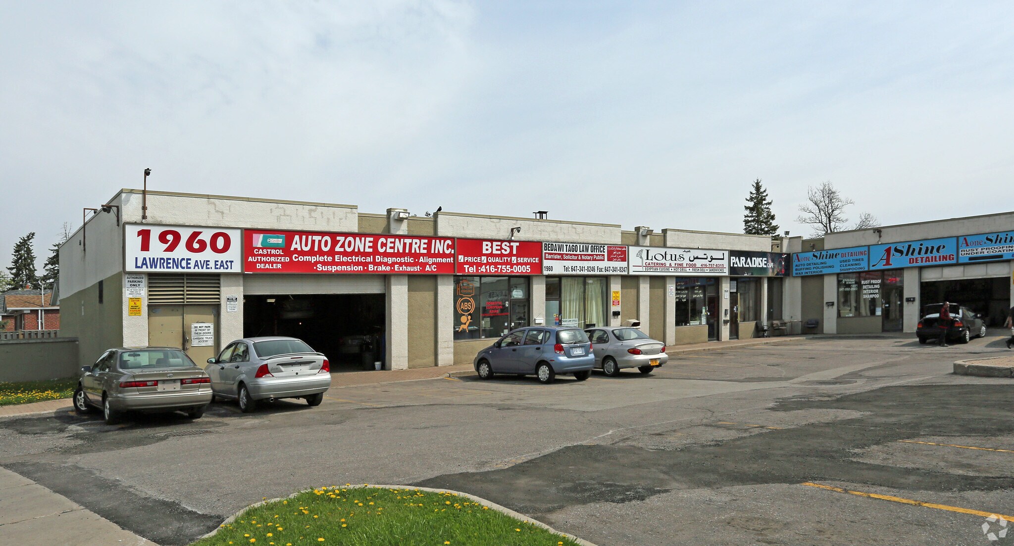 1960 Lawrence Ave E, Toronto, ON for Rent
