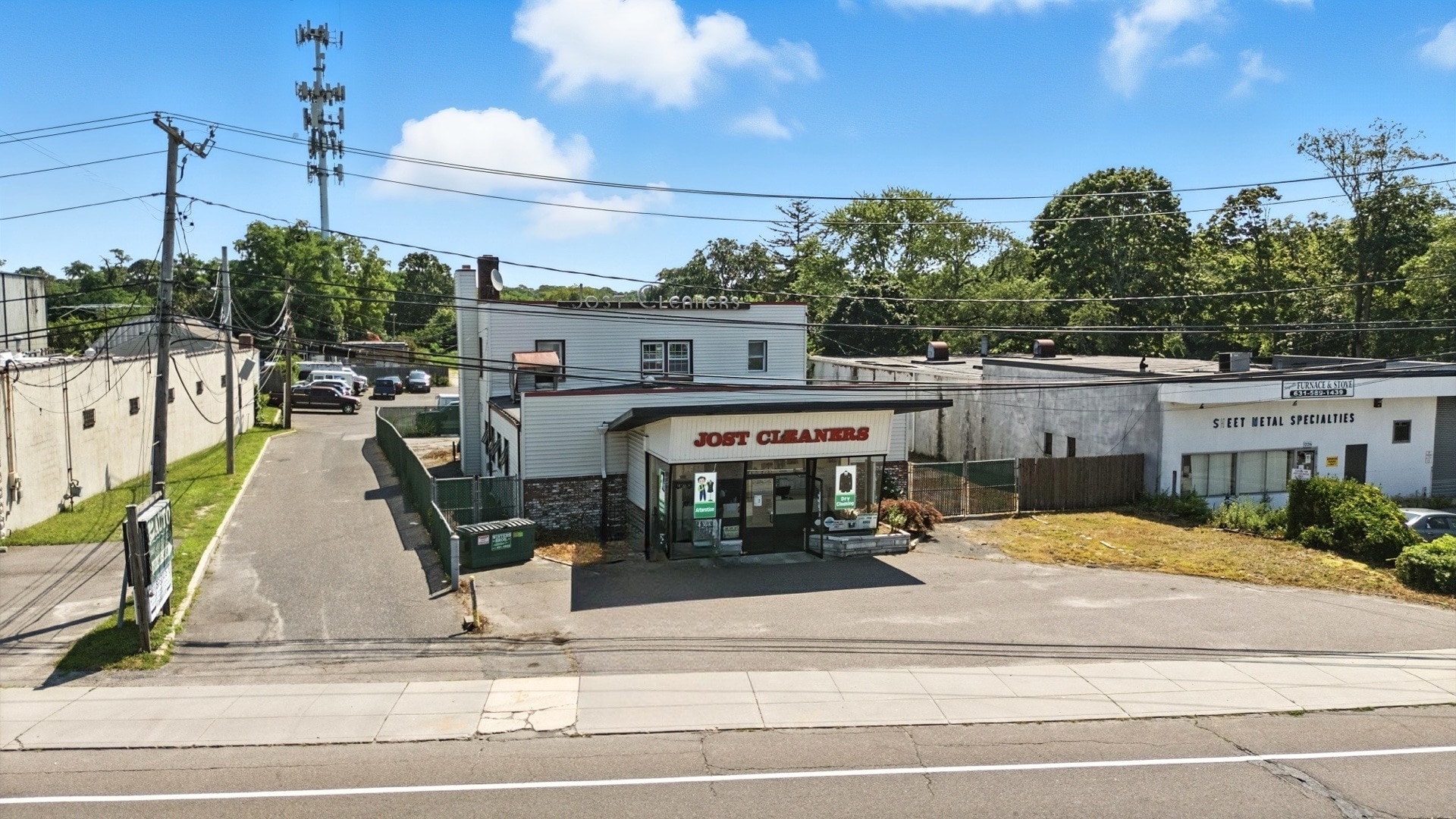 230 N Main St, Sayville, NY for Sale