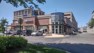 Rosemont, IL Restaurant - 9500-9520 W Higgins Rd