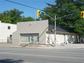 Wasaga Beach, ON Freestanding - 1535 Mosley St