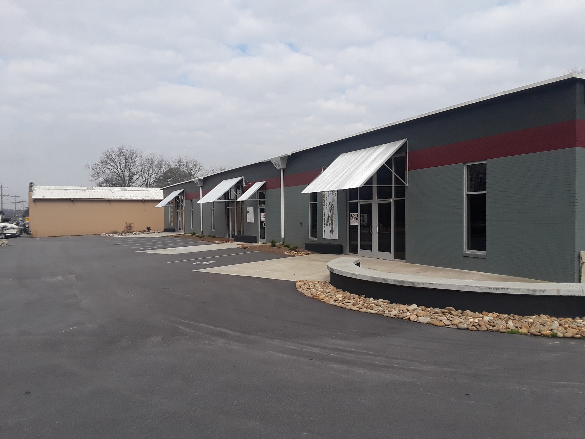 518 W North 1st St, Seneca, SC for Sale