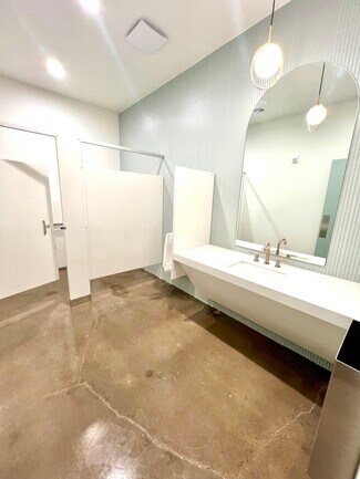 Edmond, OK Office/Retail - 142 5th St