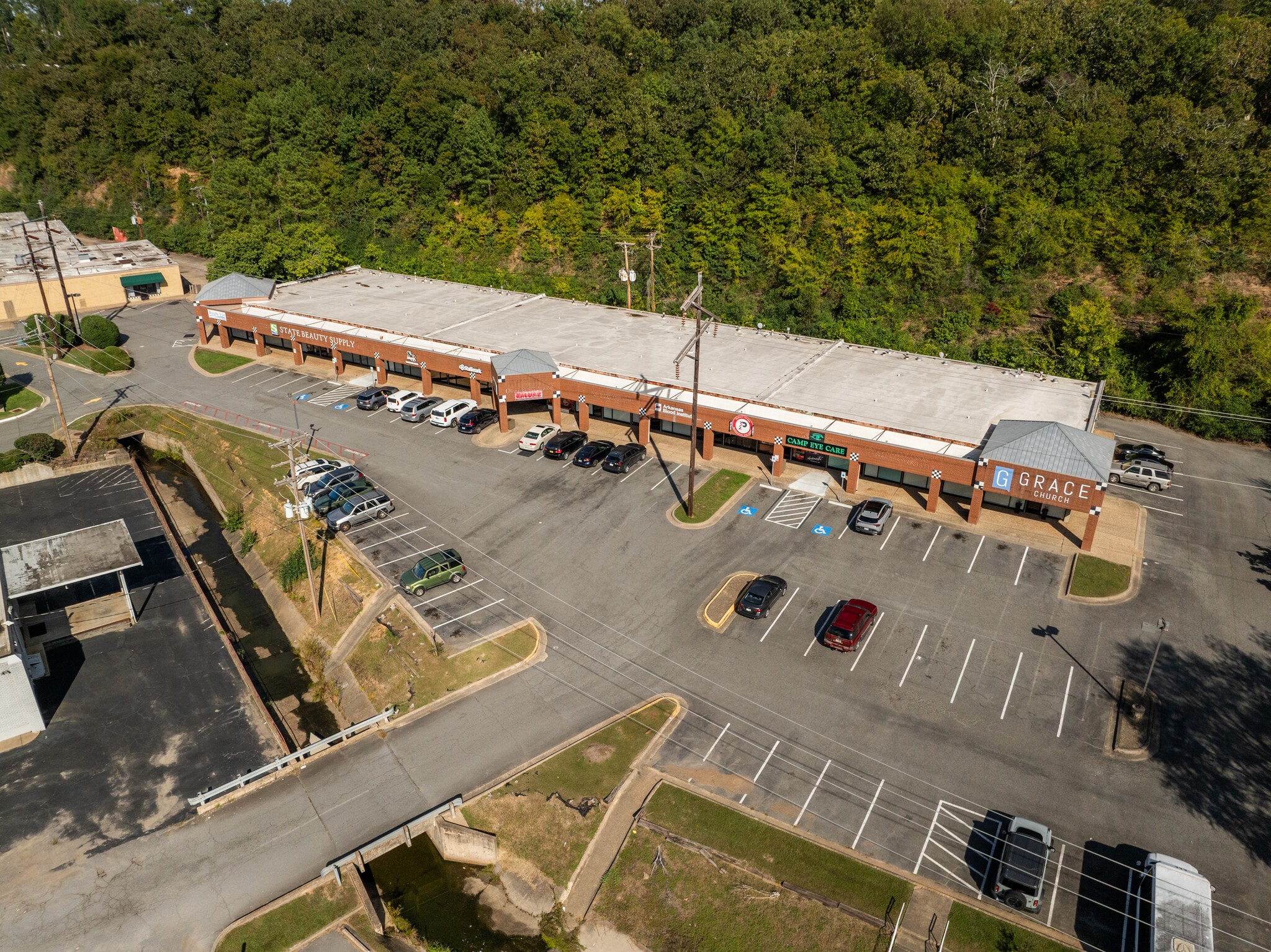 4548 John F Kennedy Blvd, North Little Rock, AR for Rent