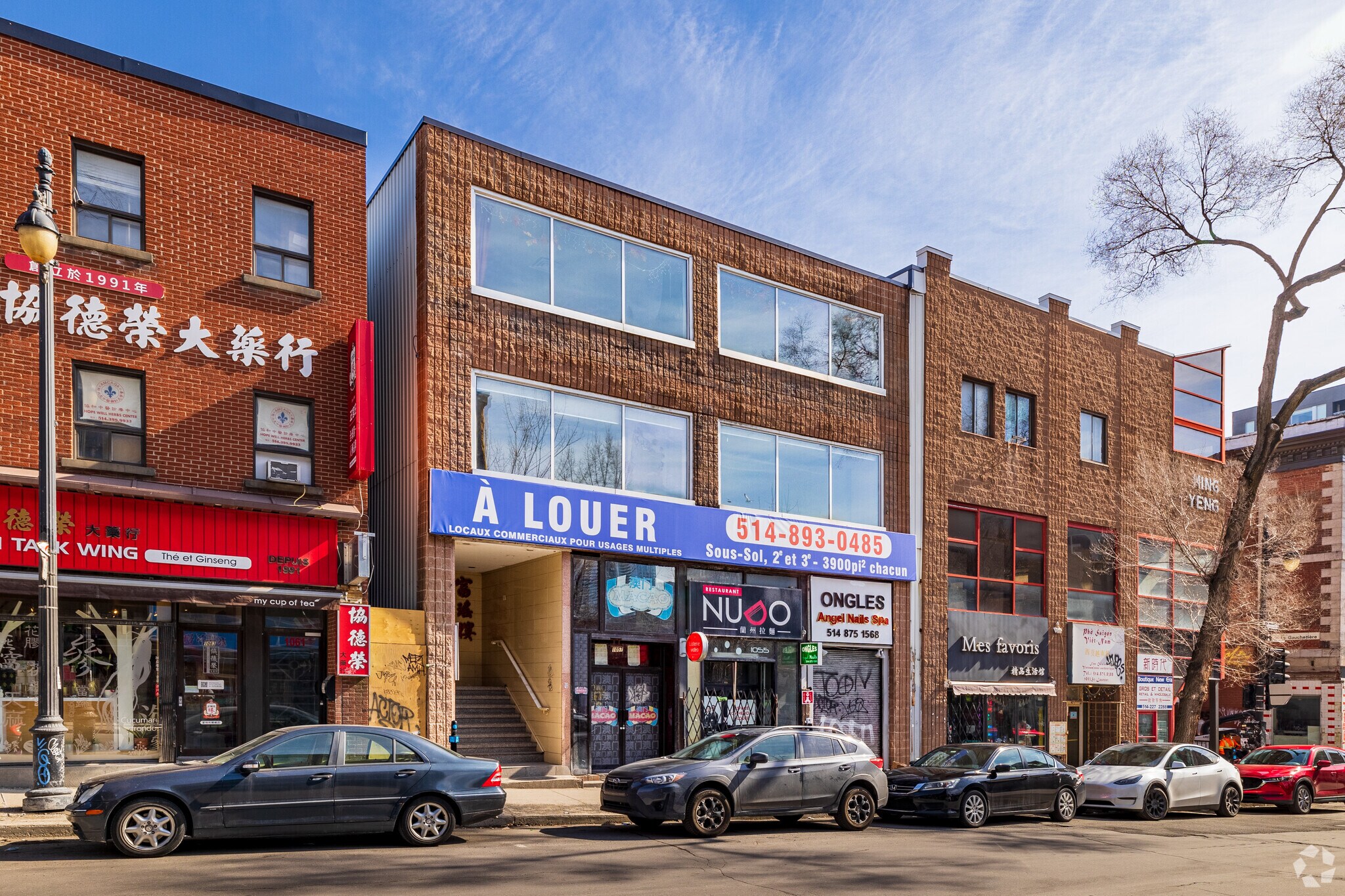 1055 Boul Saint Laurent, Montréal, QC for Rent