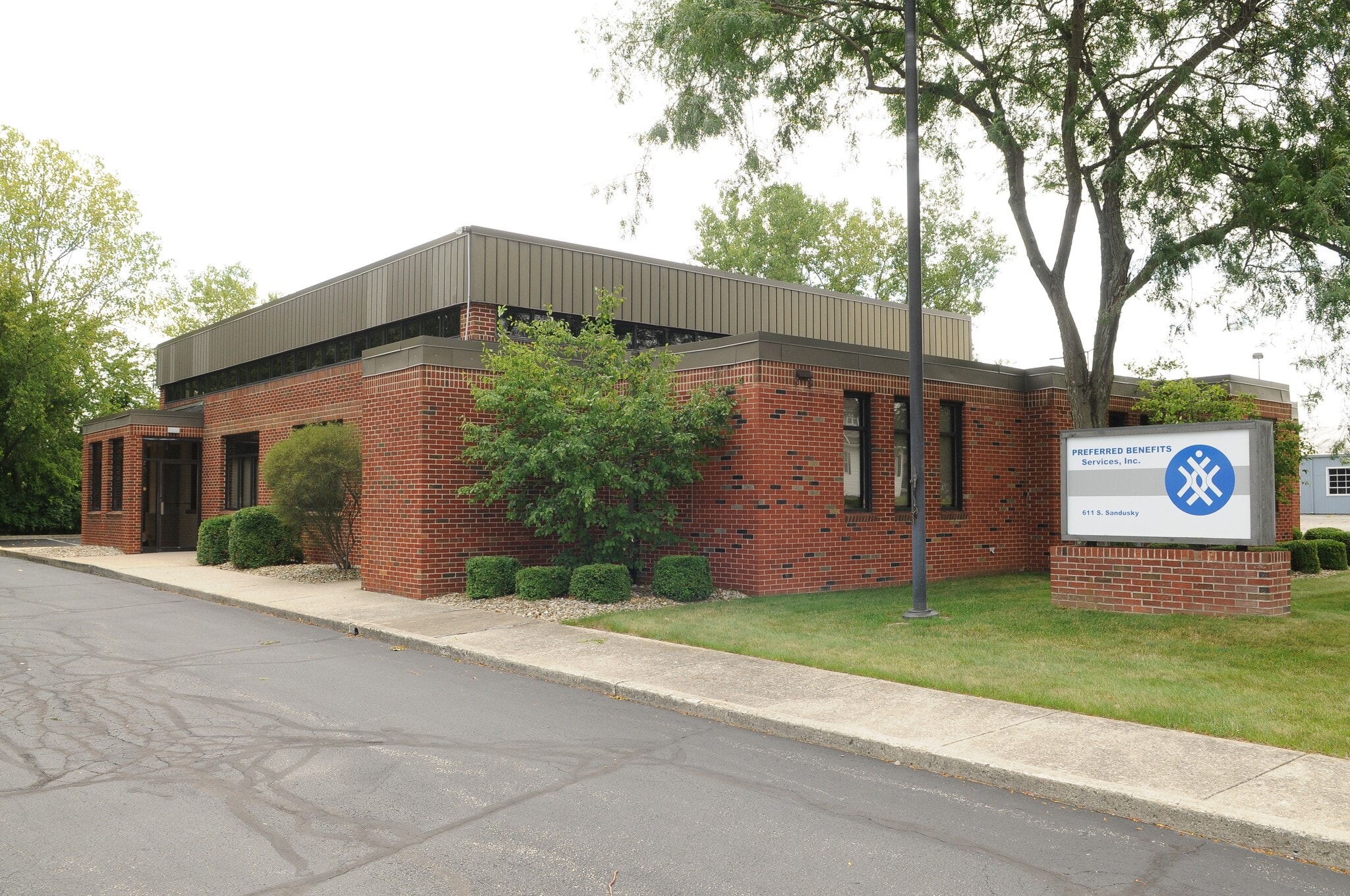 611 S Sandusky St, Delaware, OH for Sale