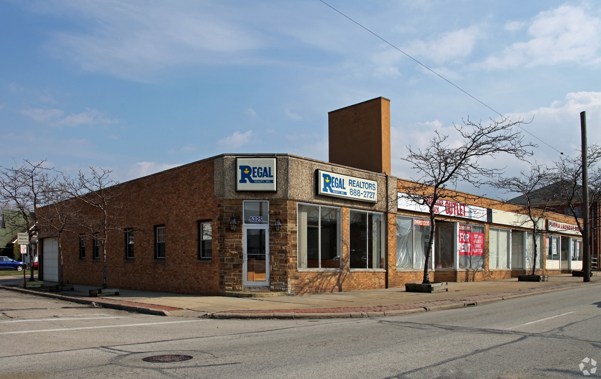 5325-5335 Ridge Rd, Cleveland, OH for Rent