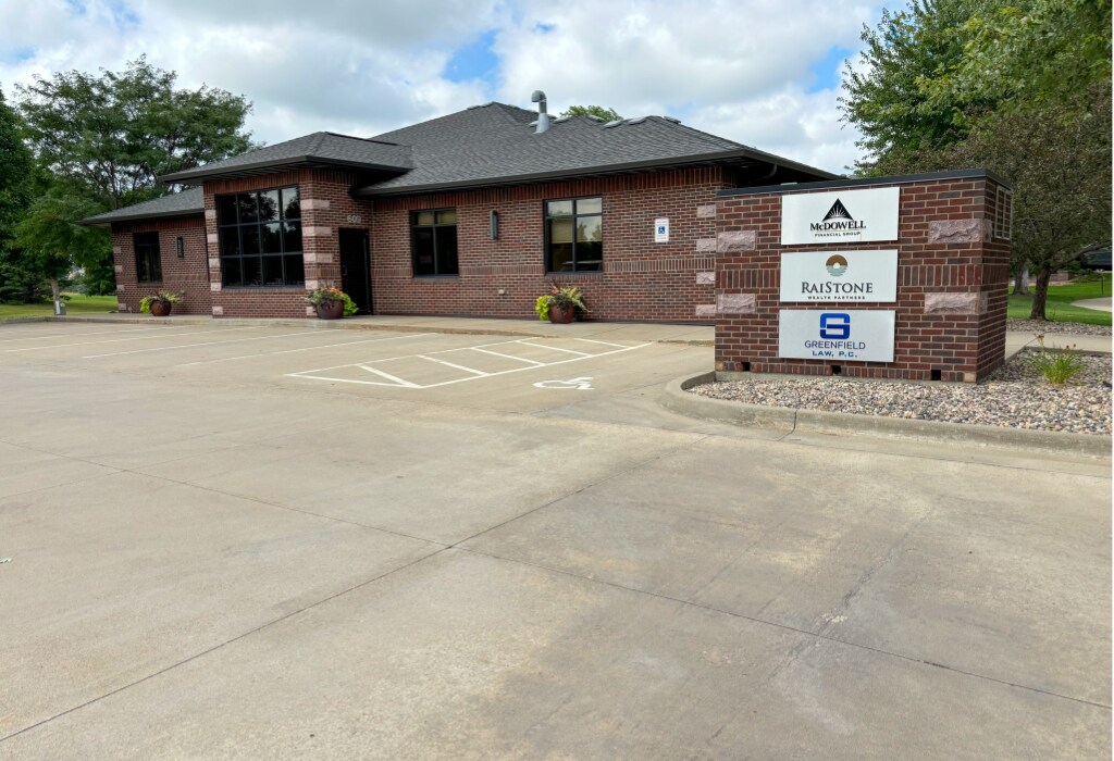 609 E Tan Tara Cir, Sioux Falls, SD for Rent